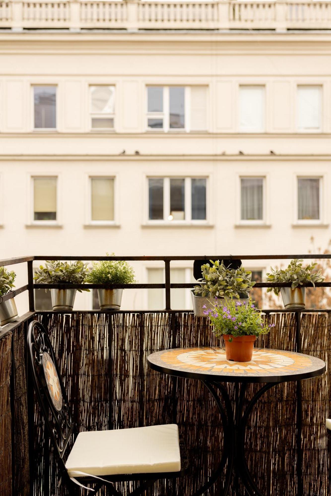 Relax Apartment Hoza / Poznanska Warszawa Eksteriør bilde